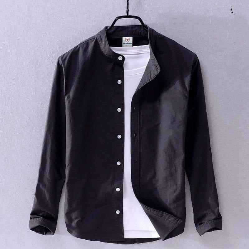 Solid collar shirt