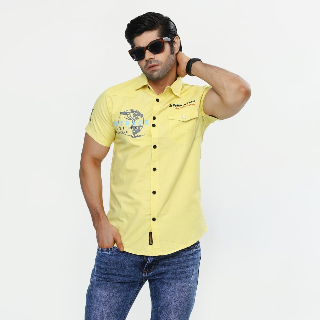 Solid collar shirt
