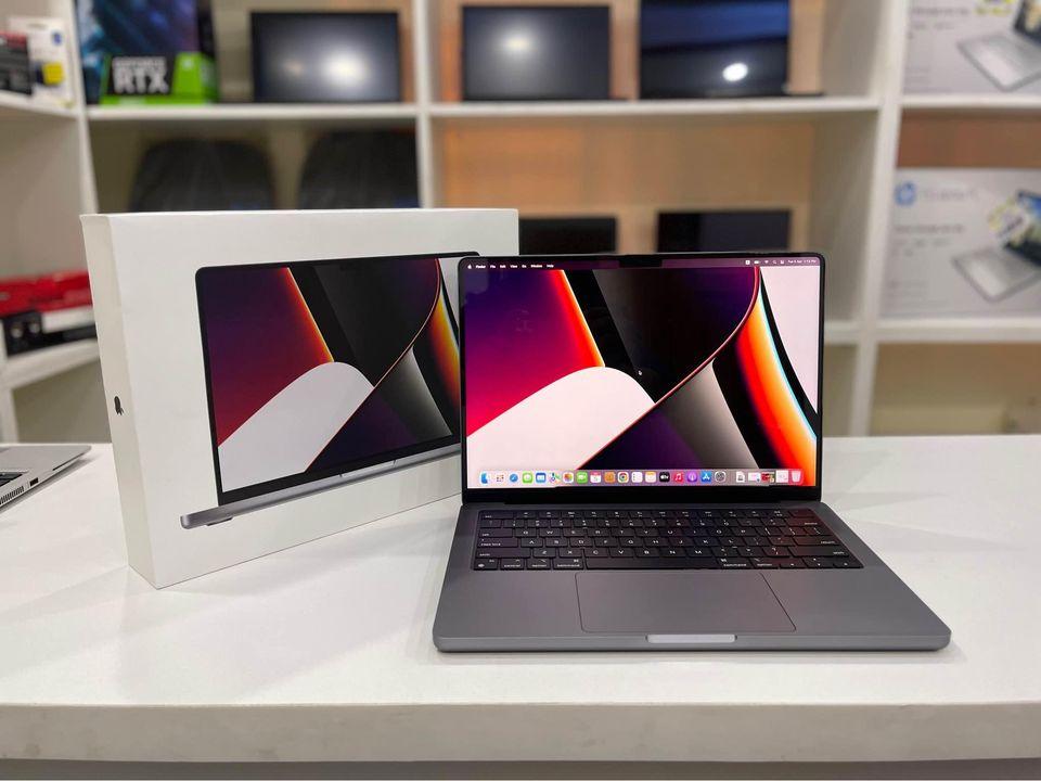 MacBook 2022 M1 Pro 14 Inch