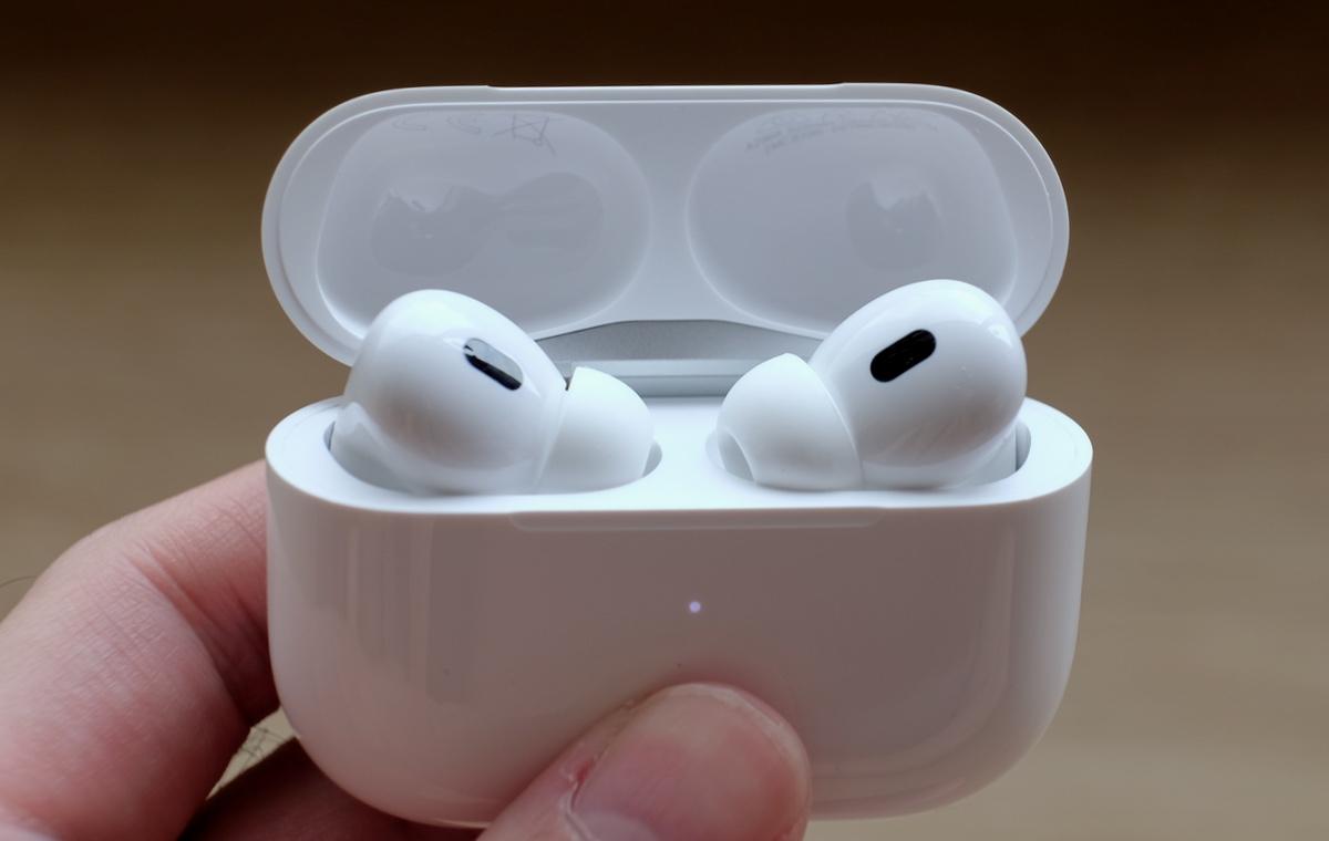 AirPods Pro 2 ANC (2nd Generation) Dubai Edition Wireless Earbuds - White