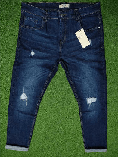 Bershka Scratch Jeans