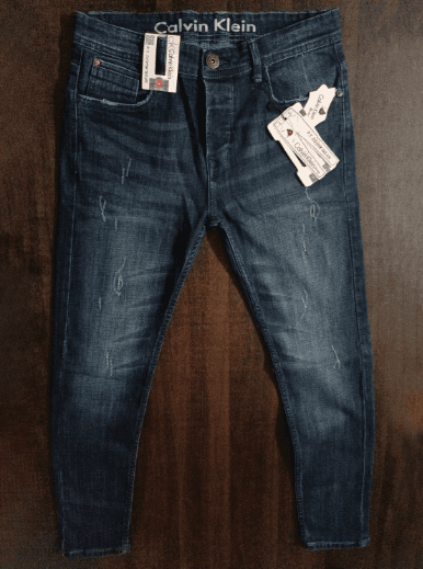 CK Scratch Jeans
