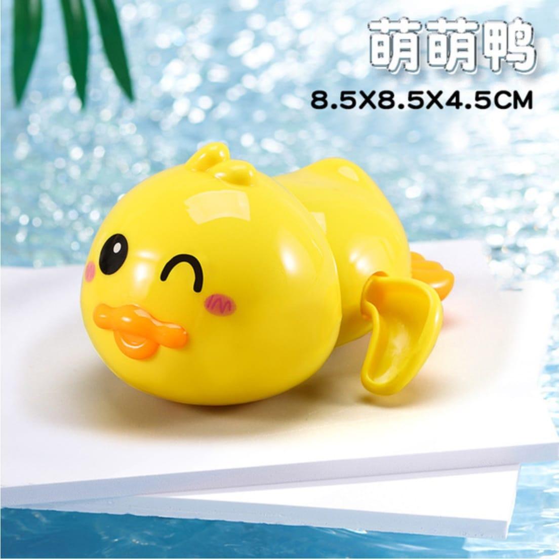 Bath toy duck on the chain of children's play water set Betting baby clockwork duckling baby