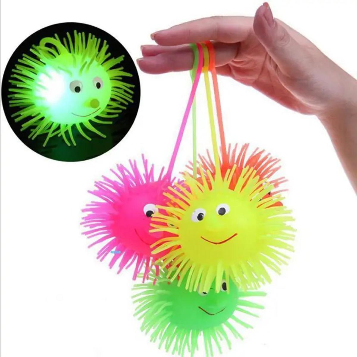 Multicolor Soft Puffer Ball With Lighting - 1pcs